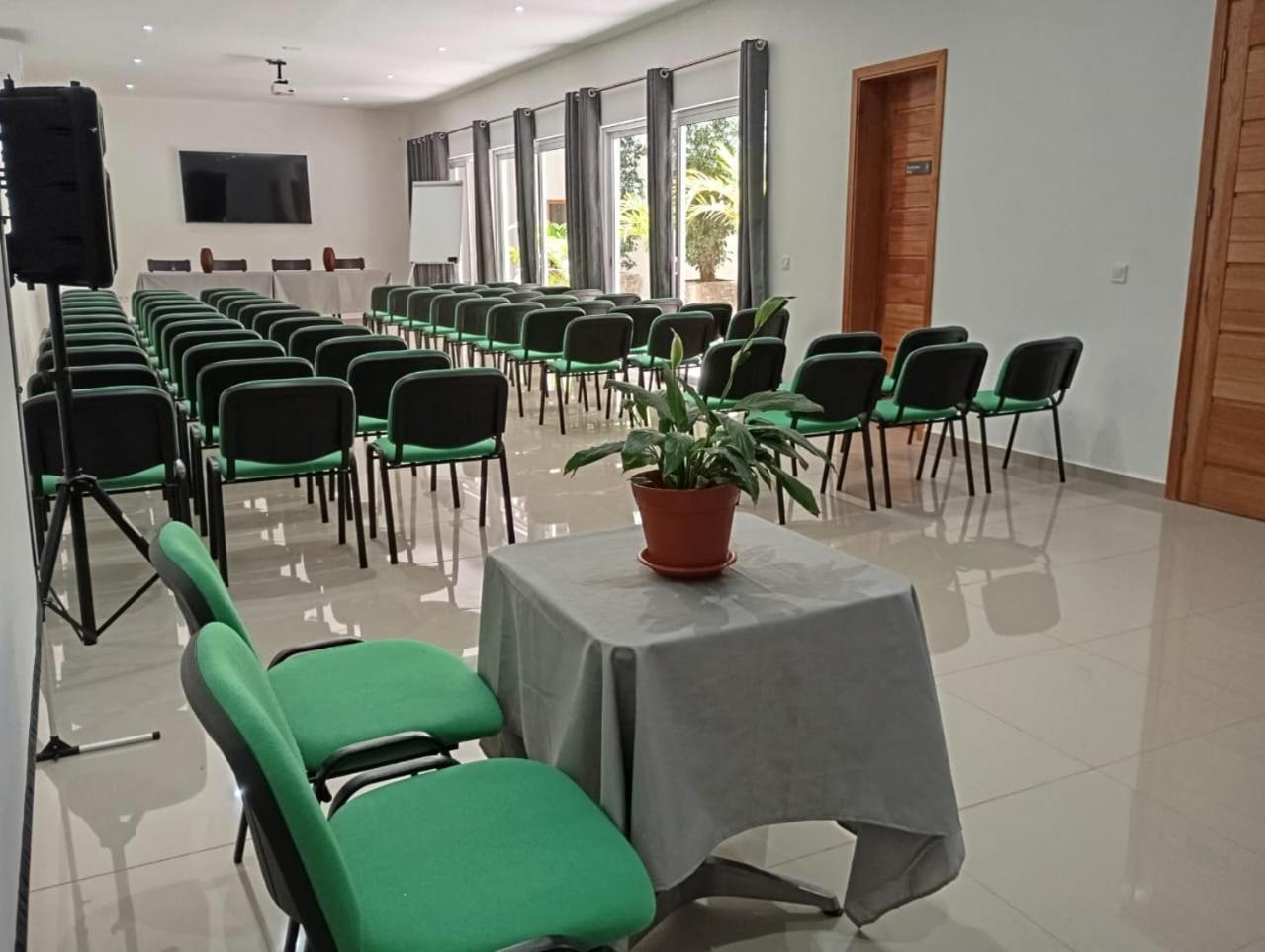 Hotel Viajante Tarrafal  Kültér fotó